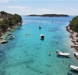 6 Bedroom Beachfront Villa with Heated Pool near Vela Luka on Korcula Island, Sleep 12